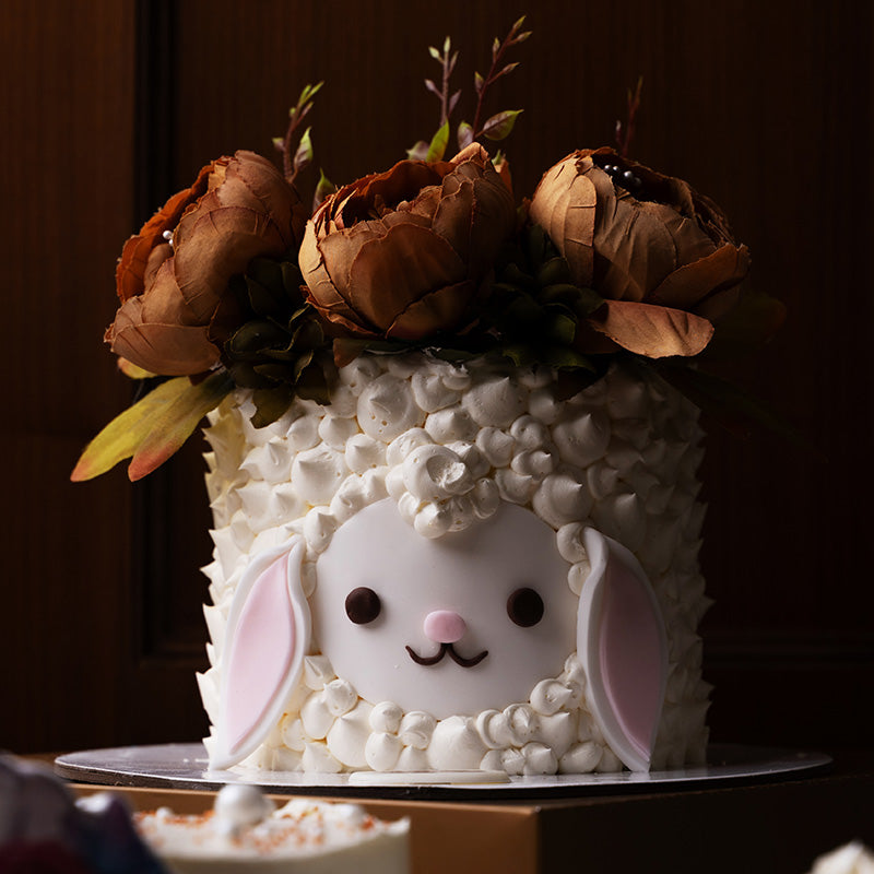 Sheep Flowers Cake