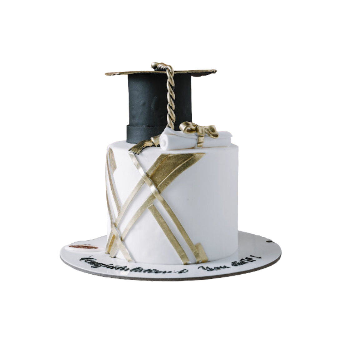 Graduation Cake Hat with Design – Gateaux