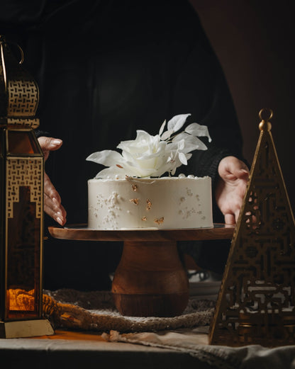 White flower Cake